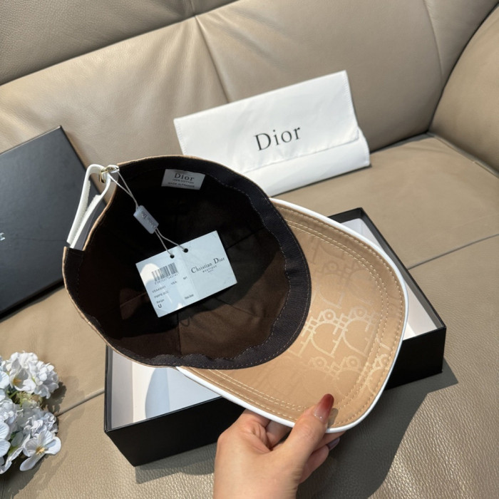 Men Women Classical Baseball Cap Visor Sun Hat Summer Headwear Peaked Cap Unisex