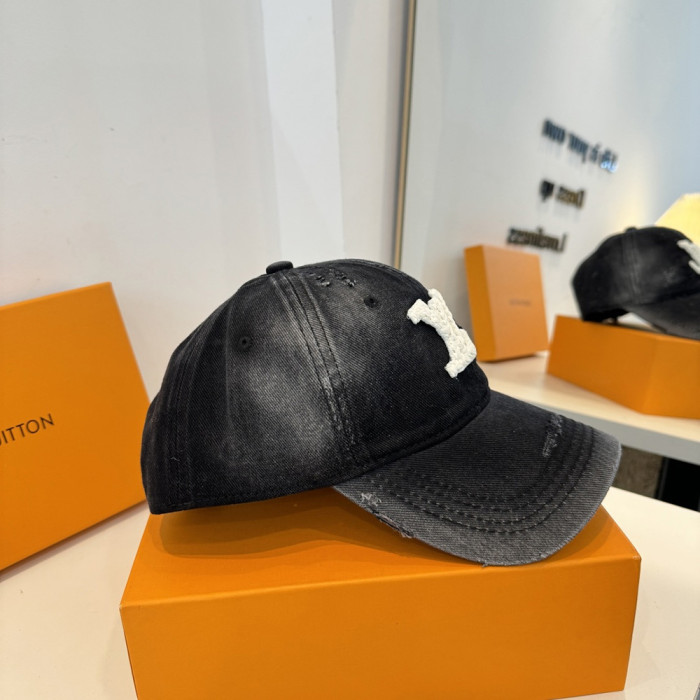 Men Women Classical Baseball Cap Visor Sun Hat Summer Headwear Peaked Cap Unisex