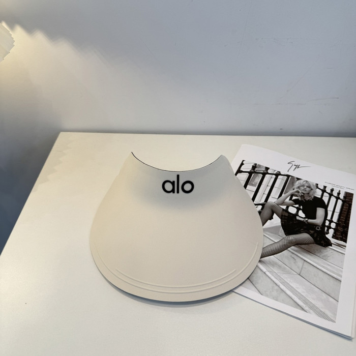 Men Women Classical Baseball Cap Visor Sun Hat Summer Headwear Peaked Cap Unisex