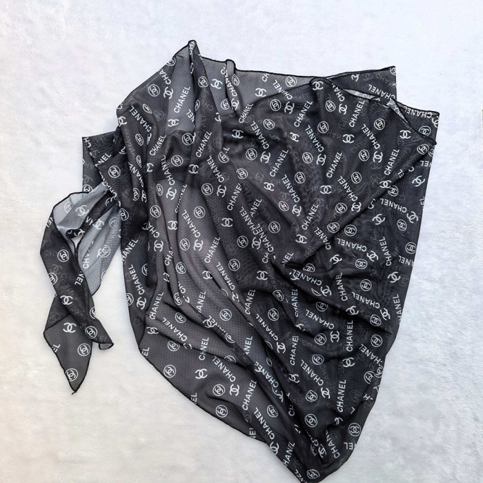 Women's Geometric Print Beach Wrap Sarong  Lightweight Swimwear Cover Up Scarf for Summer Vacation