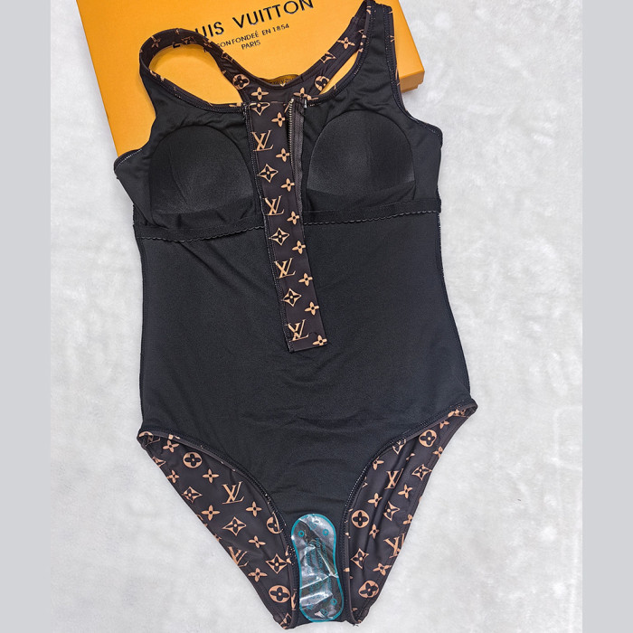 Women Three Piece Rhinestone Bikini Set Sport Bra Swimsuit Beach Thong Swimwear Bathing Suit Swimming Suit