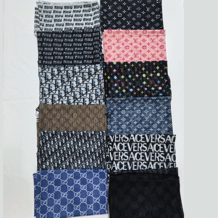 Women's Geometric Print Beach Wrap Sarong  Lightweight Swimwear Cover Up Scarf for Summer Vacation