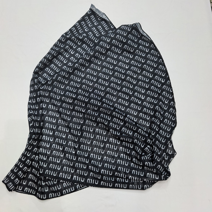 Women's Geometric Print Beach Wrap Sarong  Lightweight Swimwear Cover Up Scarf for Summer Vacation