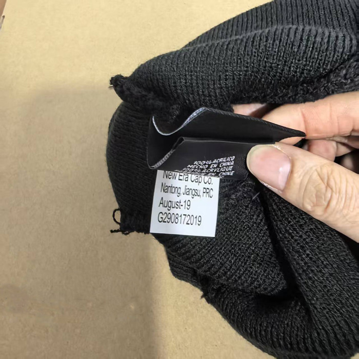 Men Women Beanie Hat Winter Wool Knitted Baggy Pull On Soft Caps