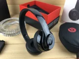 Beats Solo 3 - Bright Black